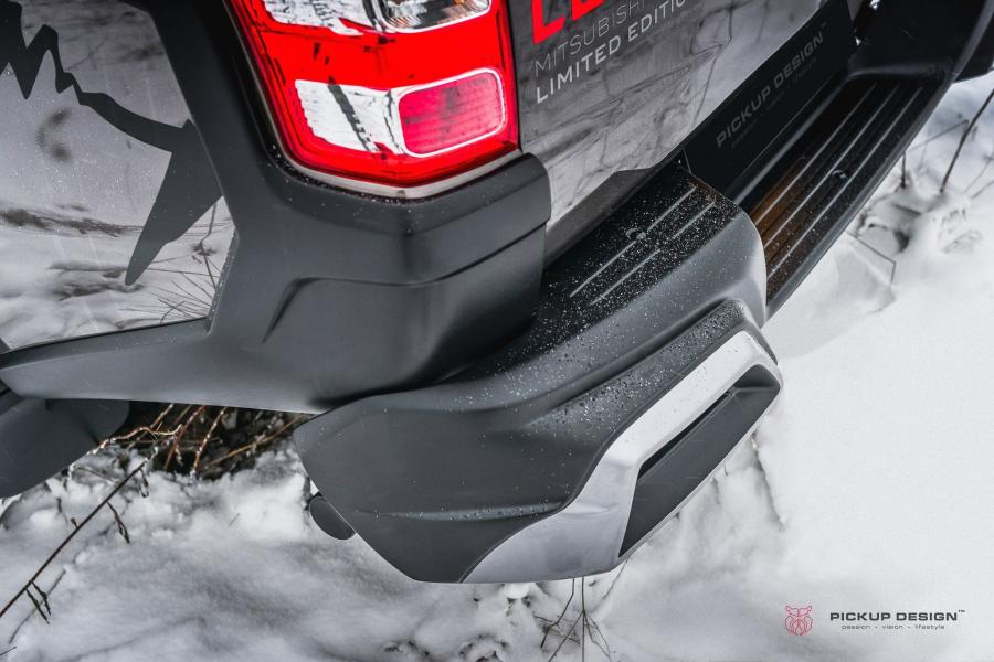 Детали экстерьера Mitsubishi L200 Lusky Limited Edition by Carlex Design 2019 года  (фото 12 из 15)